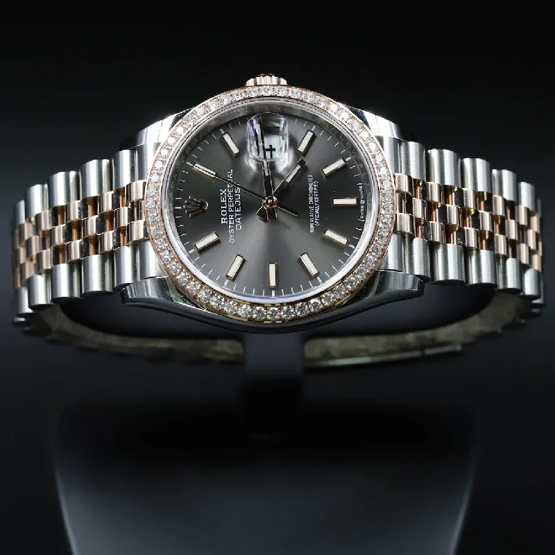 Watches with Engraved Dials for PersonalizationRolex<br>126281RBR Datejust 36 SS/RG Rhodium Dial