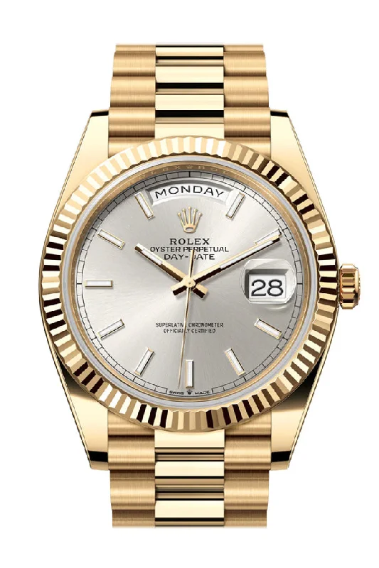 Watches with Rose Gold Plated Cases for a Feminine TouchRolex Day-Date 40 Silver Dial 18K Yellow Gold President Men's Watch 228238