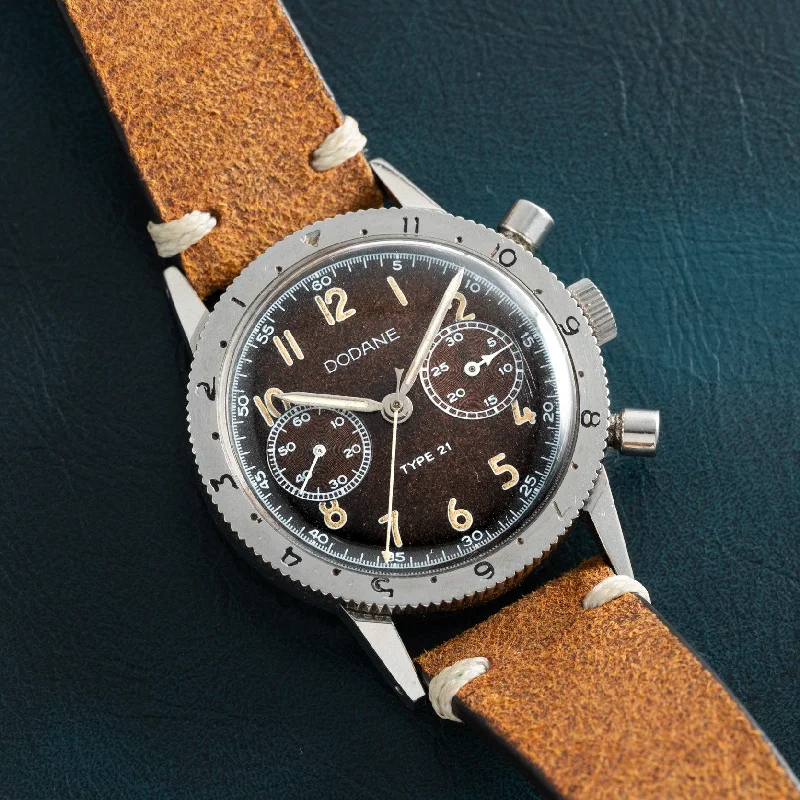 Casual Watches for Weekend OutingsDodane Type 21 Chronograph 'Tropical'