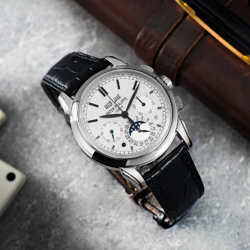 Solar-Powered Watches for Eco-Conscious UsersPatek Philippe Perpetual Calendar Moonphase Chronograph