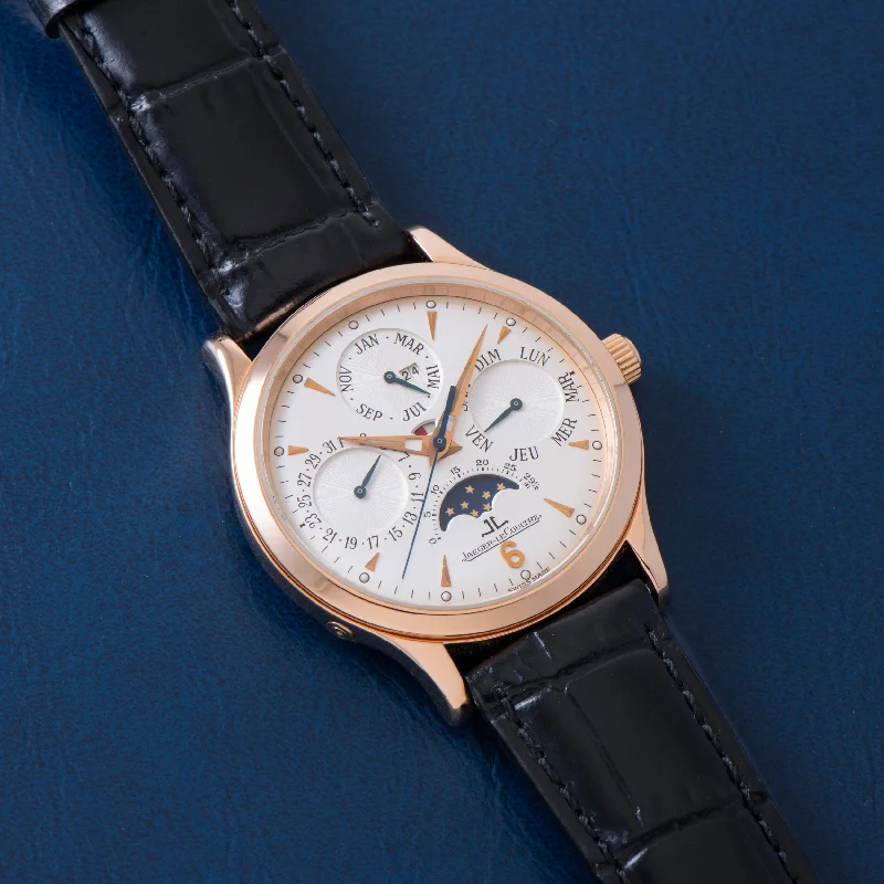 Watches with Heart Rate and Blood Pressure MonitorJaeger-LeCoultre Master Control Perpetual Calendar Moonphase