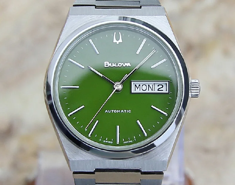 Round Dial Watches with Roman NumeralsBulova N9 Swiss Made Day Date Auto 36mm Men's 1970