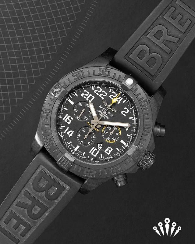 Adjustable Strap Watches for Perfect FitBreitling Avenger Hurricane