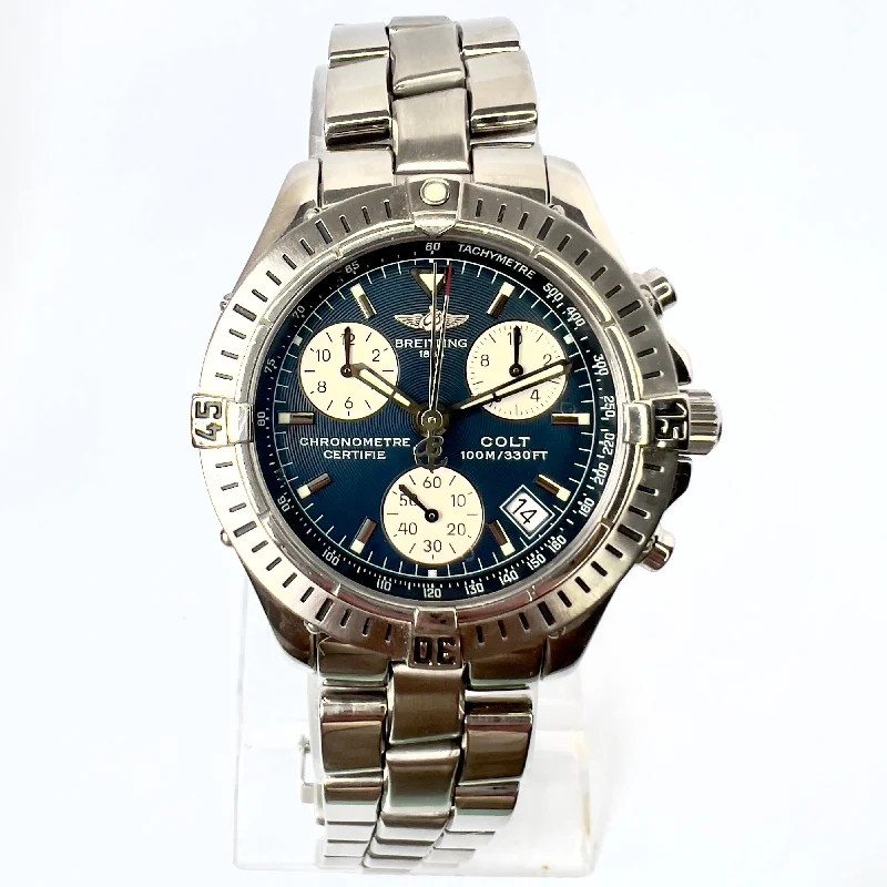 Watches with Silicone Straps for a Soft FeelBREITLING COLT Chronograph 38mm Automatic Steel Watch