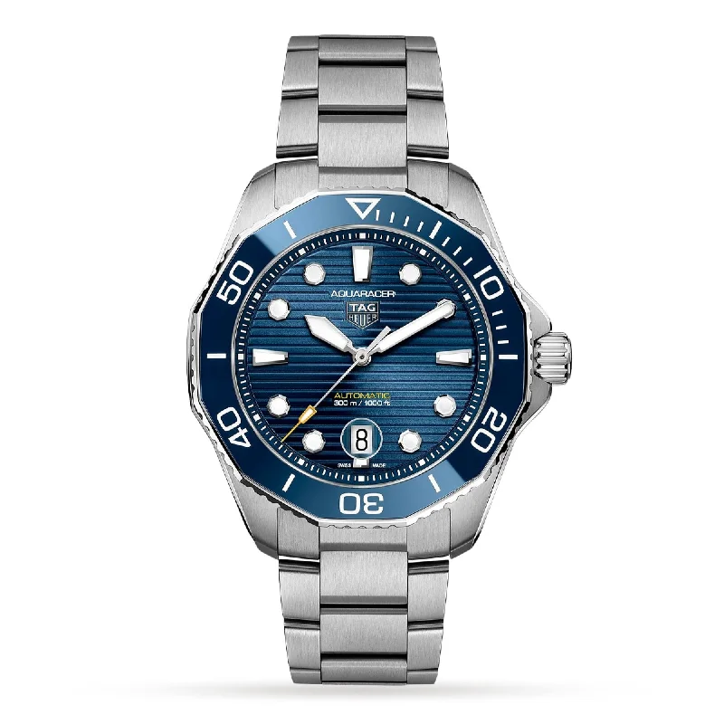 Watches with Stainless Steel PVD Coating for Scratch ResistanceTag Heuer Men's WBP201B.BA0632 Aquaracer Stainless Steel Watch