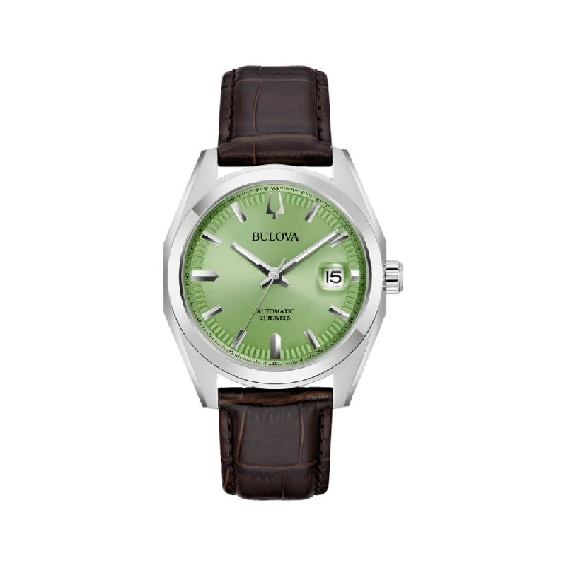 Watches with GMT FunctionSurveyor Green Dial, 39 mm on Strap